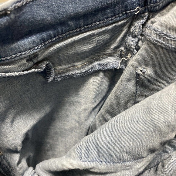 Abercrombie Girls Distressed Jeans 11/12 slim Pull-On Jean Leggings Light Blue - Picture 8 of 11